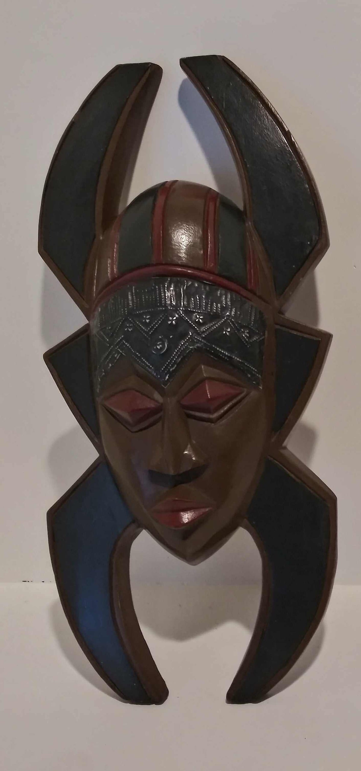African handcrafted mask.
