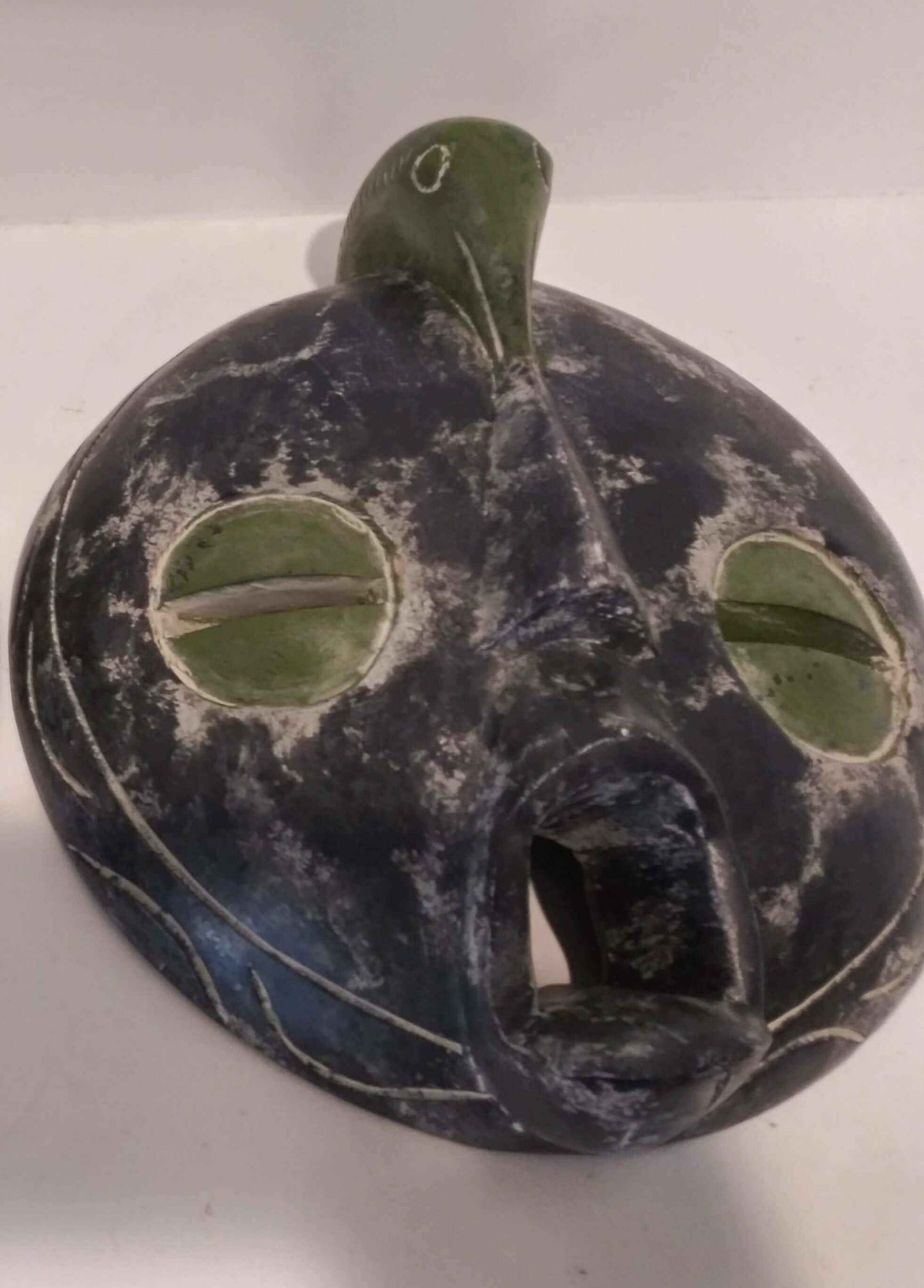 round large mask.
